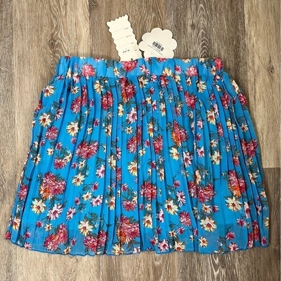 Nwt Day & Night Hawaiian Luau blue multi pleated elastic waist skirt size large. - Picture 7 of 8